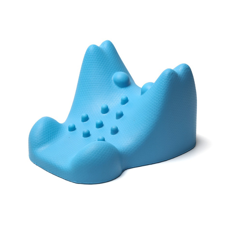 Les fabricants repèrent en gros un oreiller de traction en PU, un redressage de la courbure du sommeil, un correcteur anti-arc, un oreiller cervical pour sac de richesse